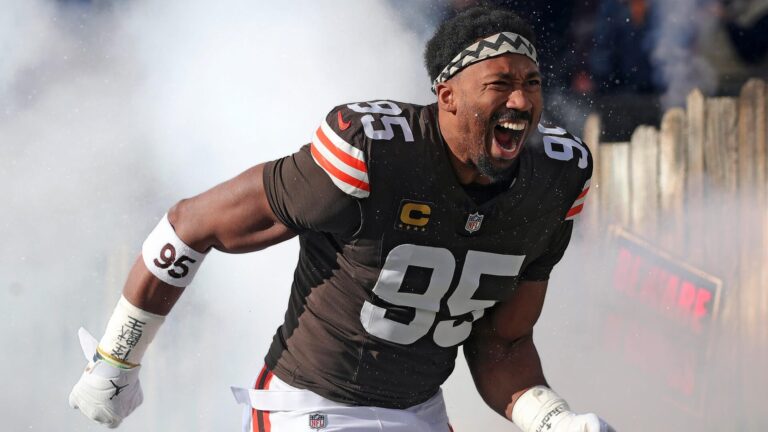 NFL futures odds: How trade for Myles Garrett impacts Rams' division, NFC and Super Bowl odds