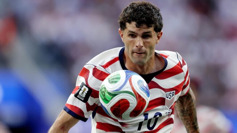 USMNT's Christian Pulisic trains individually, still on track to face Australia at World Cup