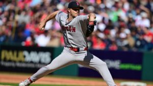 Free MLB picks, predictions for Friday: Red Sox vs. Yankees among expert's best bets