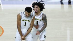 Inside the stay-or-go transfer decisions for Elliot Cadeau, Michigan's roster after Mavericks poach Dusty May