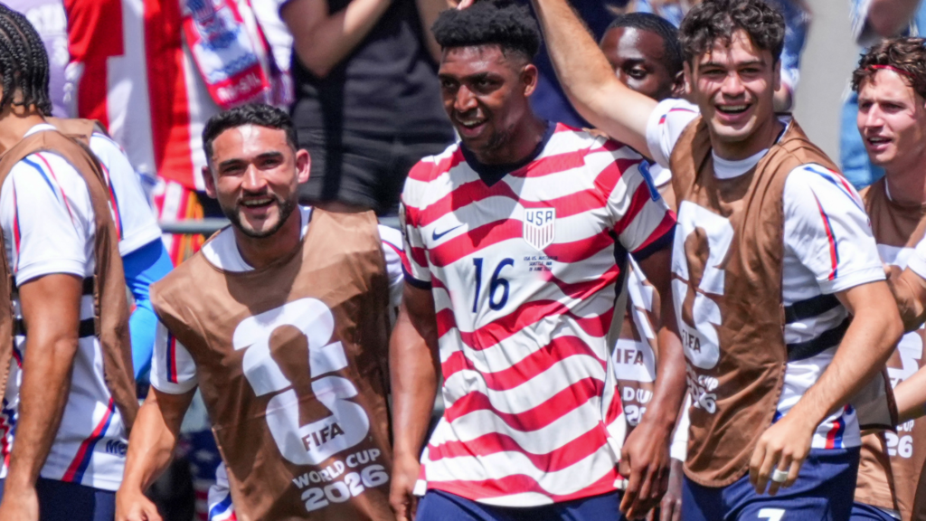 Mauricio Pochettino's fresh lens offers USMNT's Alex Freeman, Ricardo Pepi long-waited World Cup moments