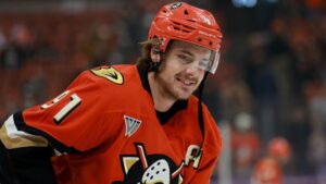 Ducks match Leo Carlsson's $90 million offer sheet: Anaheim star tops list of NHL's highest-paid players