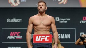 UFC Fight Night odds, lines, predictions, time: Dricus du Plessis vs. Kamaru Usman picks by elite MMA expert