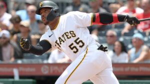 Fantasy Baseball Week 16 Preview: Top 10 sleeper hitters highlight Dansby Swanson, Esmerlyn Valdez