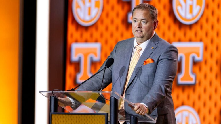 Josh Heupel expects quick impact from Jim Knowles as Tennessee DC; past stops tell a different story