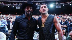 Jon Jones says he's confident he'd 'quickly' tap out Alex Pereira, believes his wrestling is 'way behind'