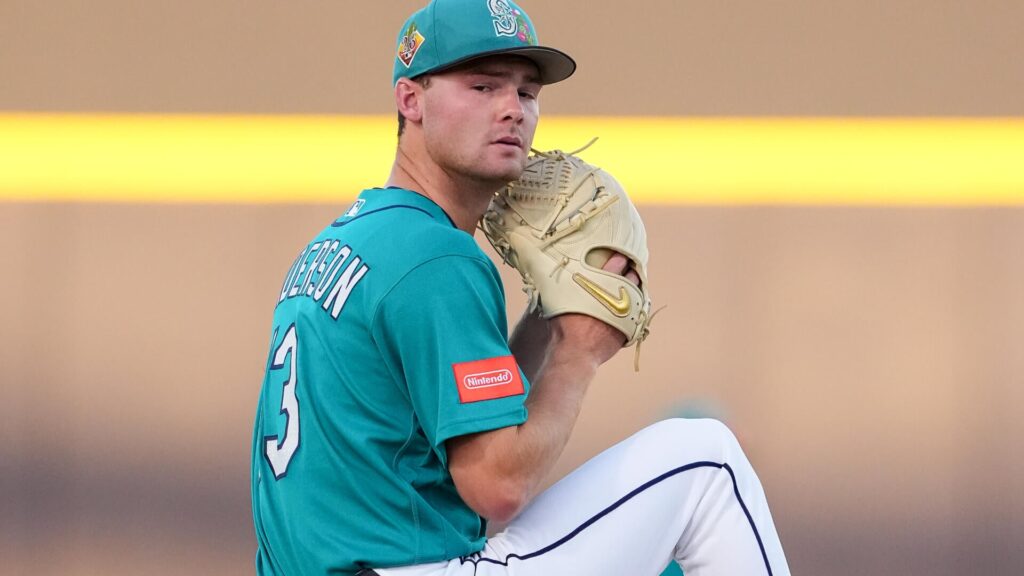 Week 17 Fantasy Baseball Waiver Wire: Looking ahead at the second halfd
