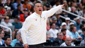 Texas basketball roster breakdown: Starting lineup prediction, bench rotation, 2026-27 outlook for Longhorns