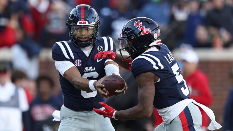 Ole Miss stars Trinidad Chambliss, Kewan Lacy eye historic sequel to 6,000-yard season