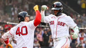 Red Sox extend winning streak to 15 games, tying franchise record set in 1946