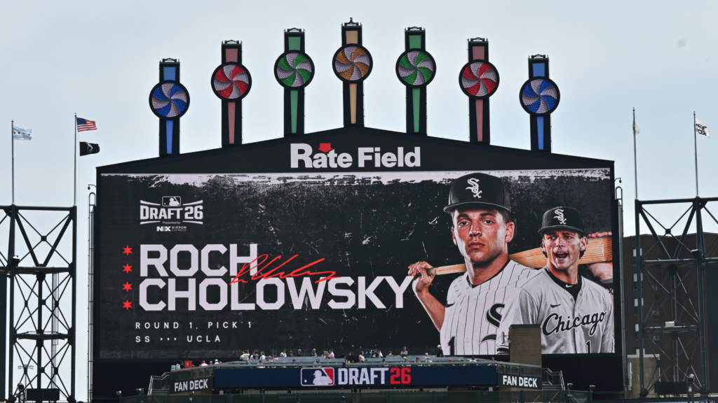 2026 MLB Draft: No. 1 pick Roch Cholowsky sets record with $10.35 million signing bonus