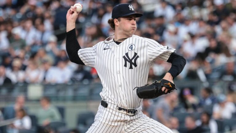 Today's top games to watch, best bets, odds: Yankees vs. White Sox, Mariners vs. Dodgers and more