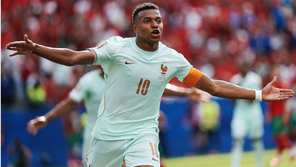 Footy Fix: World Cup quarterfinals in full swing as Mbappe and France advance. Spain vs. Belgium up next