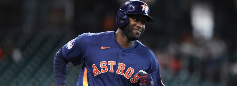 Today's top games to watch, best bets, odds: Astros vs. Rangers, White Sox vs. Rays and more