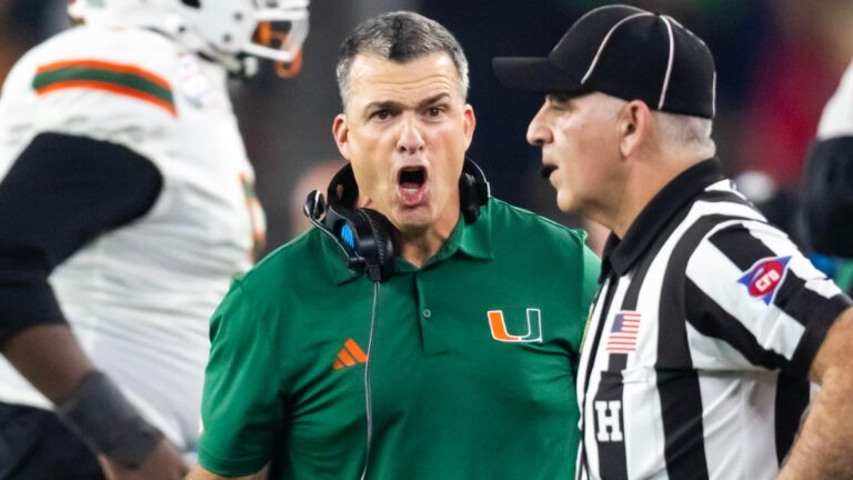 Rule changes for 2026 season: Targeting punishment tweaked, more automatic unsportsmanlike conduct penalties