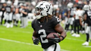 Latest NFL injury updates: Ashton Jeanty avoids major injury, other running backs uncertain for Week 1