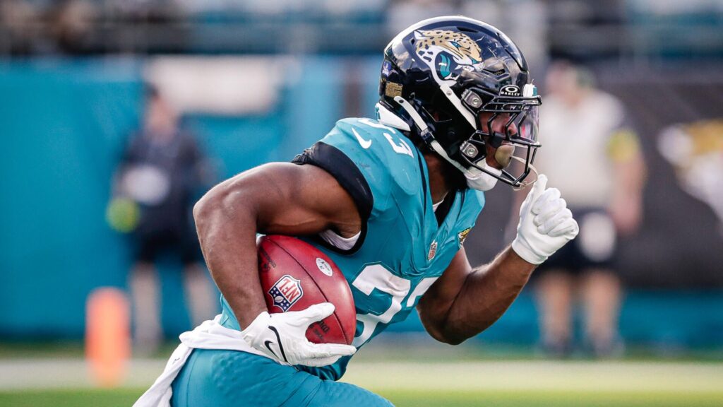 Bhayshul Tuten, Fantasy sleeper? Jaguars RB proves in joint practice why he's worth the Round 5 risk