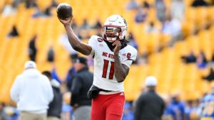 Virginia vs. NC State prediction, pick, odds, spread: Cavaliers, Wolfpack meet in rare Week 0 league battle