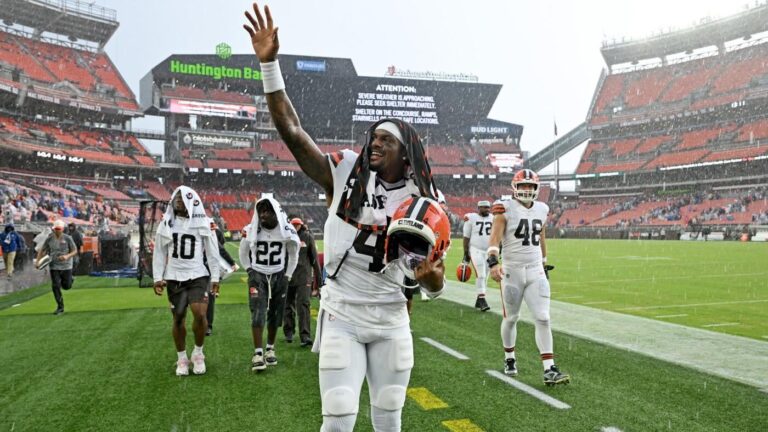Browns name Deshaun Watson starting QB ... yet have 200 million reasons to cut him after the 2026 season