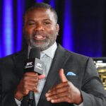 Din Thomas apologizes to Gillian Robertson for ‘irresponsible’ retirement announcement after UFC 330 loss