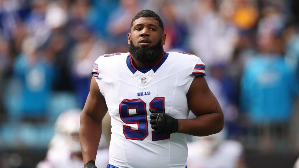 Bills express support for Ed Oliver following the tragic death of his son