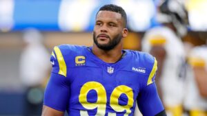 Is Aaron Donald signing imminent? DT works out with Rams for second time, Sean McVay mum on timeline