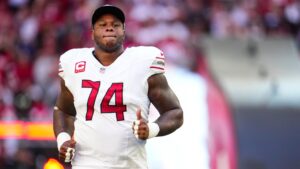 Commanders to sign former Pro Bowl LT D.J. Humphries after Laremy Tunsil injury