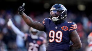 Bears-Falcons trade grades: Gervon Dexter Sr. bolsters Atlanta's defensive front, Chicago adds CB depth