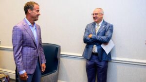 LSU abstains from SEC vote to penalize coaches, schools for playing pro players