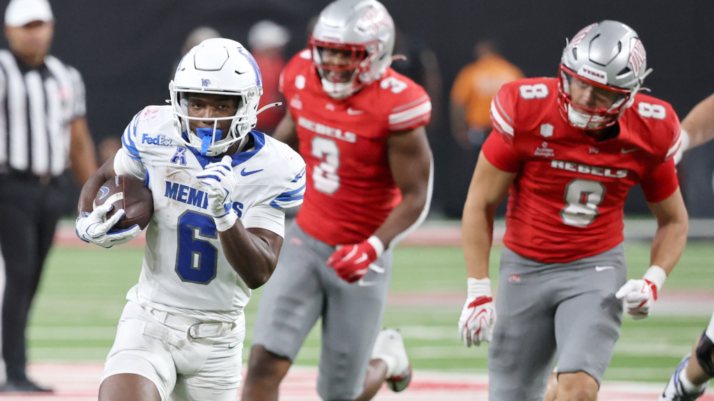 Memphis announced itself as a legit College Football Playoff contender with statement win over UNLV