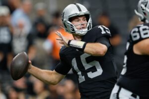 Today's top games to watch, best bets, odds: Texans vs. Raiders, 49ers vs. Chargers, MLB and more