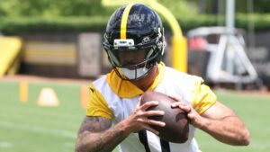Fantasy Football: How to draft a winner from No. 10 spot in PPR leagues; full results, favorite picks, more