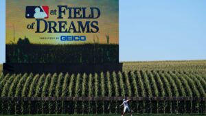 Phillies vs. Twins Field of Dreams MLB picks: Rain in forecast as game returns to Iowa first time in 4 years