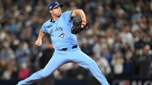 Today's top games to watch, best bets, odds: Blue Jays vs. Rays, Yankees vs. Oriolesand more