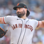 Surging Padres add Robbie Ray to rotation: San Diego acquiring veteran lefty in trade deadline deal