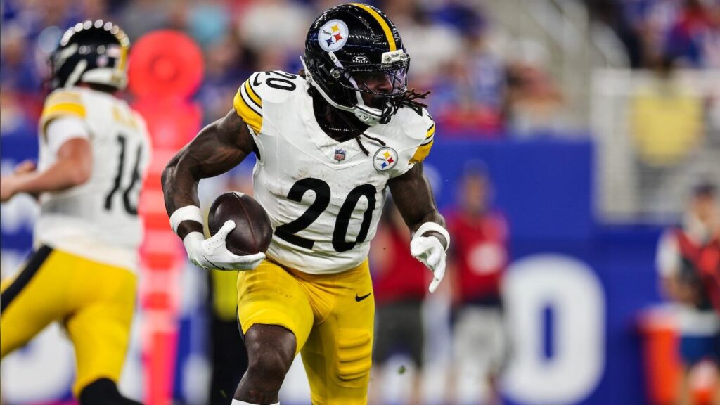 Kaleb Johnson traded to Packers: Green Bay gains Josh Jacobs insurance by acquiring former Steelers RB