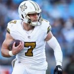 Broncos to explore adding Taysom Hill, reuniting versatile tight end with Sean Payton