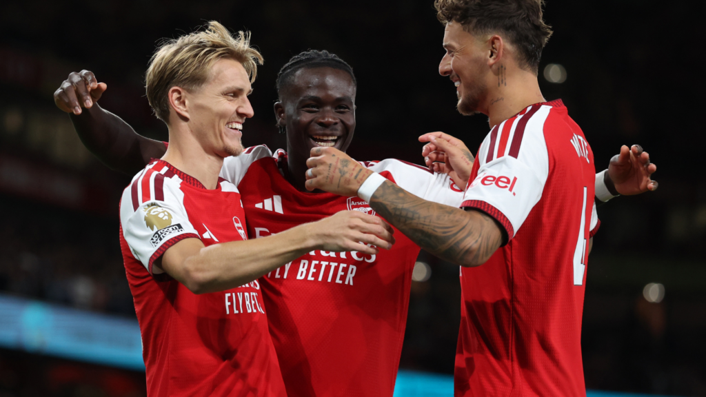 Bakayo Saka and Kai Havertz shine together as Arsenal open Premier League title defense with dominant win