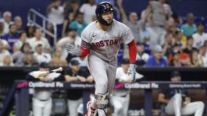 MLB DFS: Top DraftKings, FanDuel daily Fantasy baseball picks include Wilyer Abreu on Friday, Aug. 28