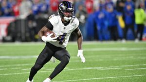 Heath Cummings' 2026 Fantasy football draft targets: Go get Zay Flowers and Sam LaPorta