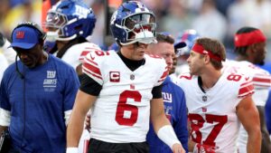 2026 NFL Week 3 injury panic meter: Jaxson Dart, Caleb Williams, Jayden Daniels go down in losses
