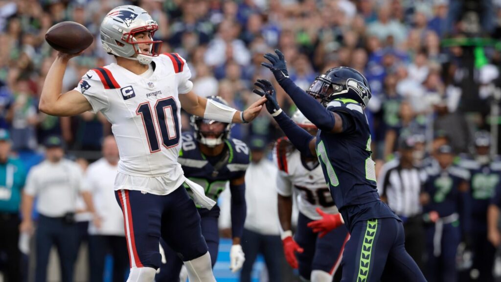 Self-learning AI releases NFL picks, score predictions every Week 3 game