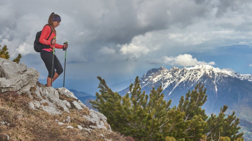 Your Heavy Hiking Pack Is Destroying Your Feet—Here’s What the Latest Science Says