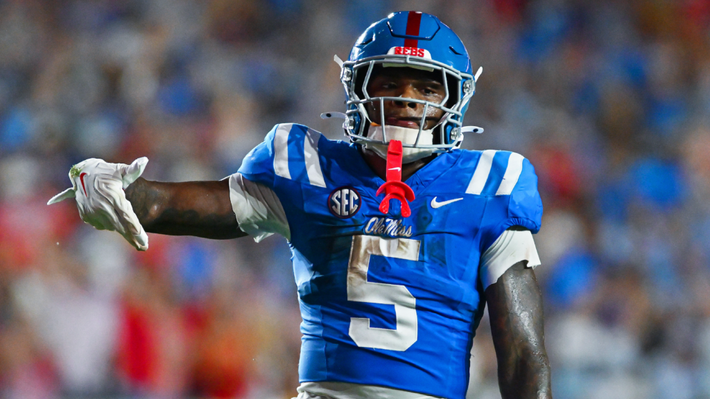 Ole Miss star Kewan Lacy's status uncertain for Florida game after shoulder injury: What happens next