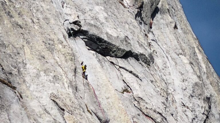 2 Men Tried to Bail in Wyoming’s Cirque of the Towers. They Ended Up Staying the Night on Pingora Peak.