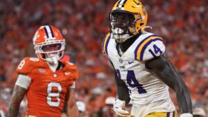 2026 college football picks, Week 1 best bets by Vegas expert: This parlay could return +600