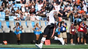 Patriots vs. Bears odds, first touchdown scorer picks, predictions for NFL Week 7 Thursday Night Football